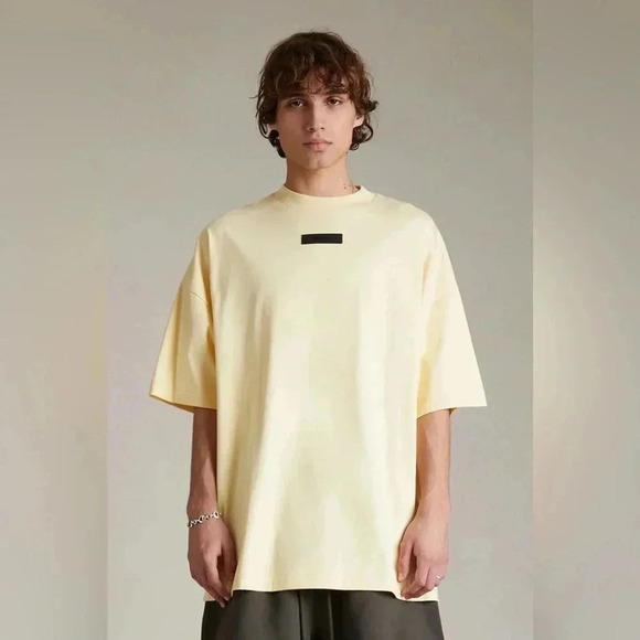 FEAR OF GOD ESSENTIALS Logo-appliqué Cotton T-shirt in Pastel Yellow Size Small - Picture 1 of 6